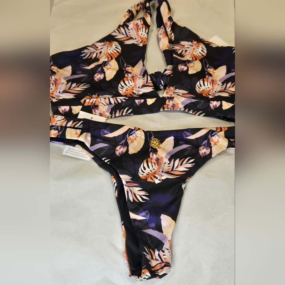 Sweet Penelope Floral Print Halter Bikini Set - Picture 3 of 6